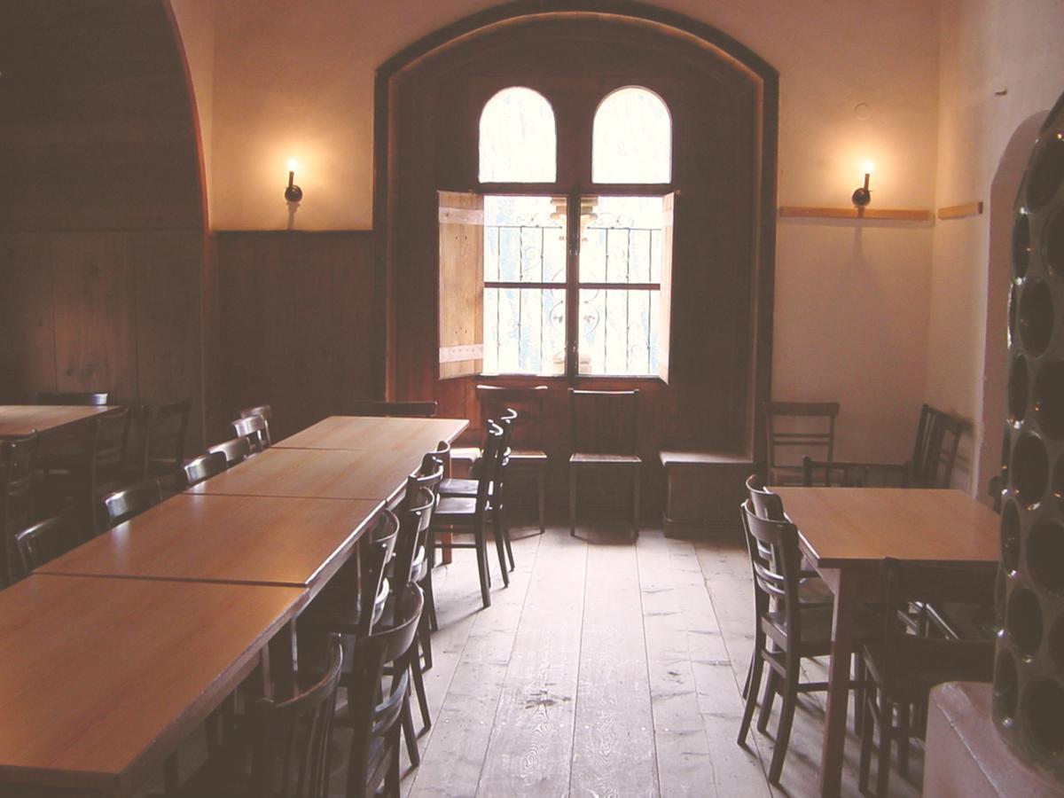Burg Finstergrun Hostel Ramingstein Luaran gambar